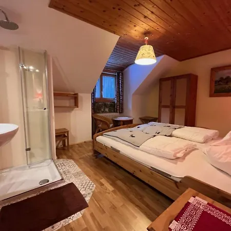 Knaushof By Interhome * رامساو أم داتشستين